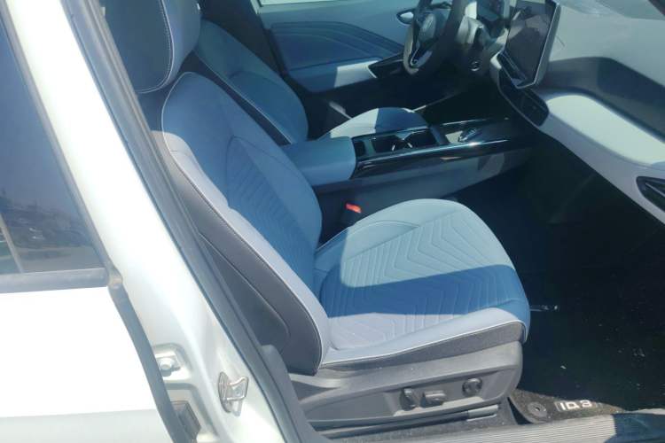 Used Volkswagen ID.3 2026 Model Smart Edition Pure Intelligent Enjoyment Version Right Front Seat