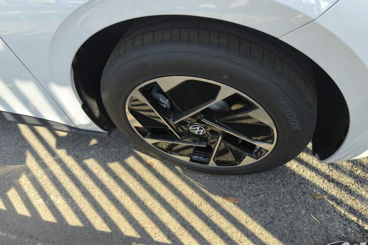 Used Volkswagen ID.3 2026 Model Smart Edition Pure Intelligent Enjoyment Version Right Front Wheel Hub