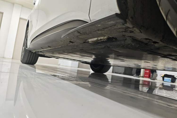Used Volkswagen ID.3 2026 Model Smart Edition Outstanding Version Right Side Sill