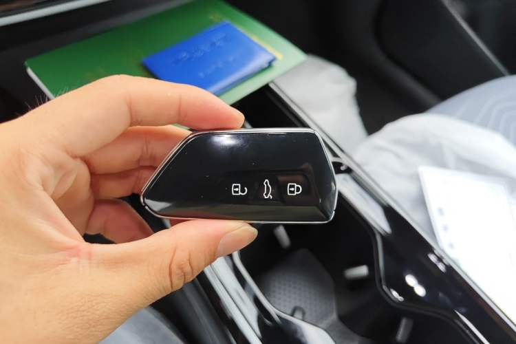 Used Volkswagen ID.3 2026 Model Smart Edition Outstanding Version Vehicle Key