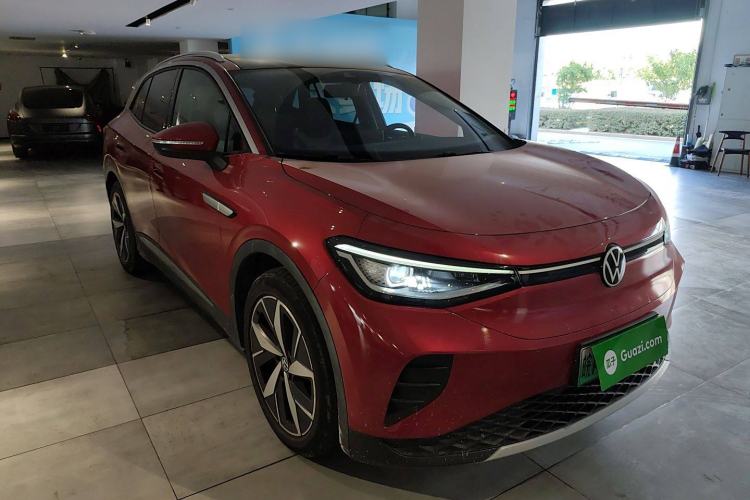 Used Volkswagen ID.4 CROZZ 2021 Long-Range PURE+ Two-Wheel Drive Version Front Right 45 Deg