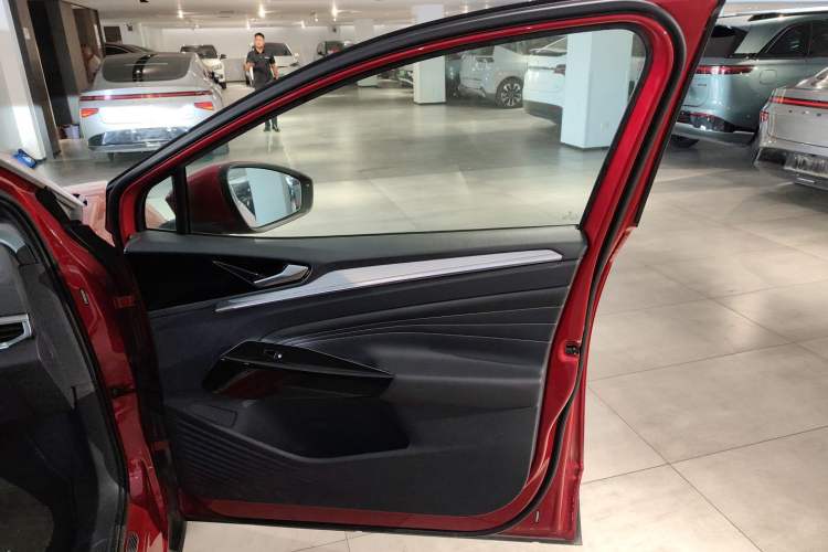 Used Volkswagen ID.4 CROZZ 2021 Long-Range PURE+ Two-Wheel Drive Version Right Front Door Interior