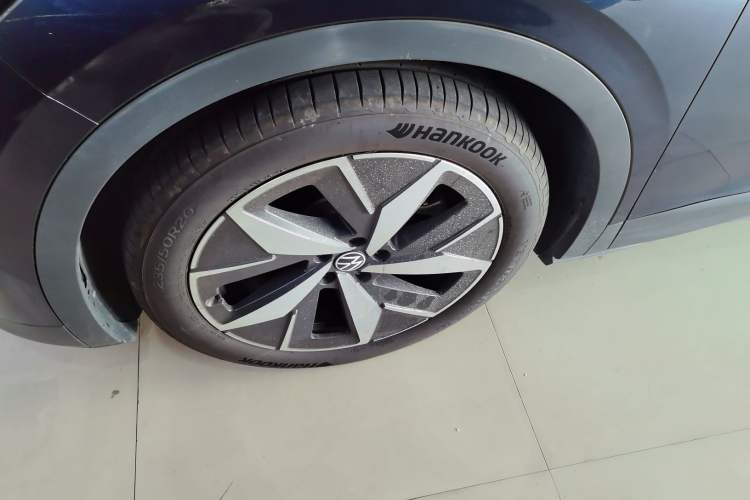 Used Volkswagen ID.4 CROZZ 2021 Long-Range Lite PRO Two-Wheel Drive Version Exterior 3