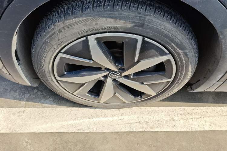 Used Volkswagen ID.4 CROZZ 2021 Long-Range PRO Two-Wheel Drive Version Exterior 7