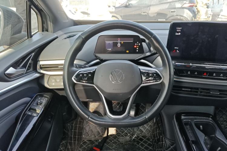 Used Volkswagen ID.4 CROZZ 2021 Long-Range PRO Two-Wheel Drive Version Steering Wheel