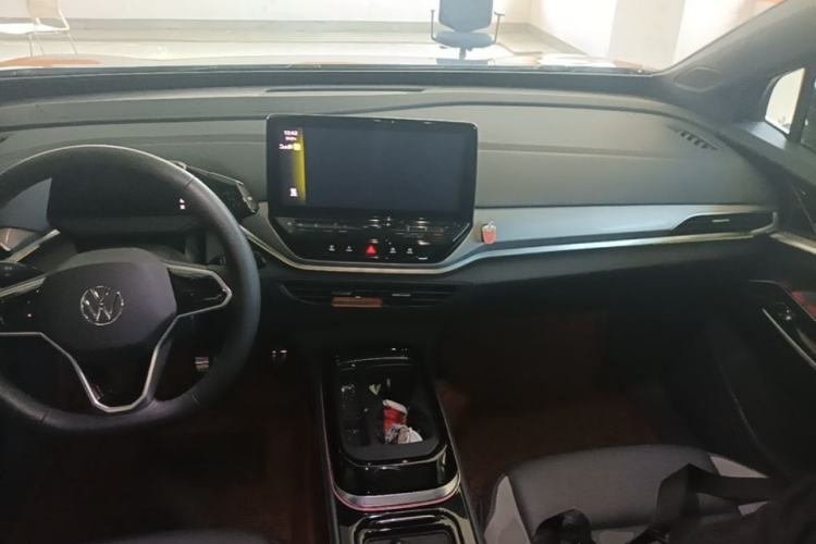 Used Volkswagen ID.4 CROZZ 2021 Long-Range PURE+ Two-Wheel Drive Version Center Console