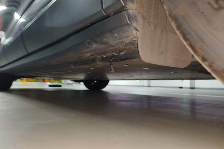 Used Volkswagen ID.4 CROZZ 2021 Long-Range Lite PRO Two-Wheel Drive Version Chassis Rear Left