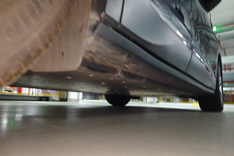 Used Volkswagen ID.4 CROZZ 2021 Long-Range Lite PRO Two-Wheel Drive Version Chassis Rear Right