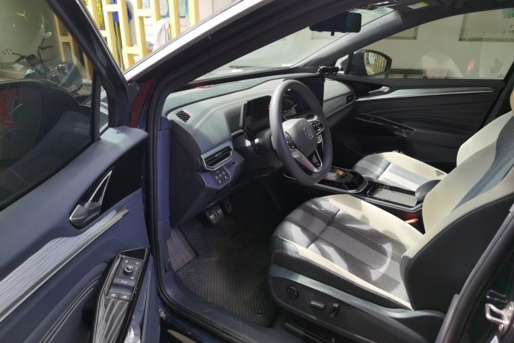 Used Volkswagen ID.4 CROZZ 2021 Standard Range PURE Two-Wheel Drive Version Driver Seat