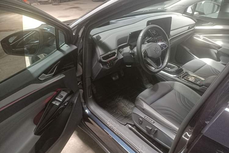 Used Volkswagen ID.4 CROZZ 2021 Long-Range Lite PRO Two-Wheel Drive Version Driver Seat