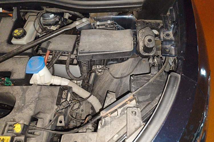 Used Volkswagen ID.4 CROZZ 2021 Long-Range PURE+ Two-Wheel Drive Version Engine Bay Left