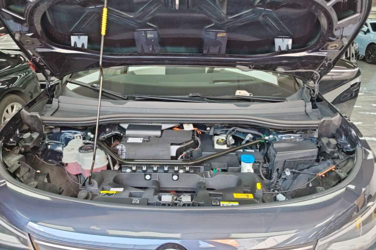 Used Volkswagen ID.4 CROZZ 2021 Long-Range PRO Two-Wheel Drive Version Engine Bay