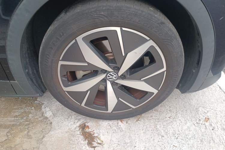 Used Volkswagen ID.4 CROZZ 2021 Long-Range PRO Two-Wheel Drive Version Exterior 1