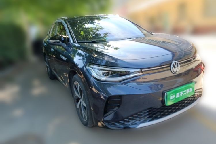 Used Volkswagen ID.4 CROZZ 2021 Long-Range Lite PRO Two-Wheel Drive Version Front Right 45 Deg