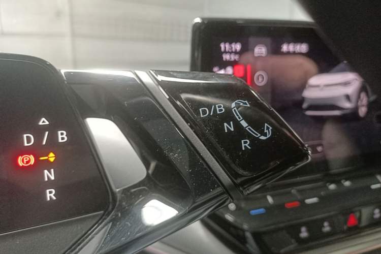 Used Volkswagen ID.4 CROZZ 2021 Long-Range Lite PRO Two-Wheel Drive Version Gear Lever