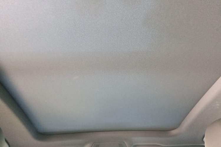 Used Volkswagen ID.4 CROZZ 2021 Long-Range Lite PRO Two-Wheel Drive Version Headliner