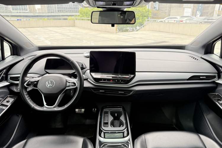 Used Volkswagen ID.4 CROZZ 2021 Long-Range PURE+ Two-Wheel Drive Version Interior 5