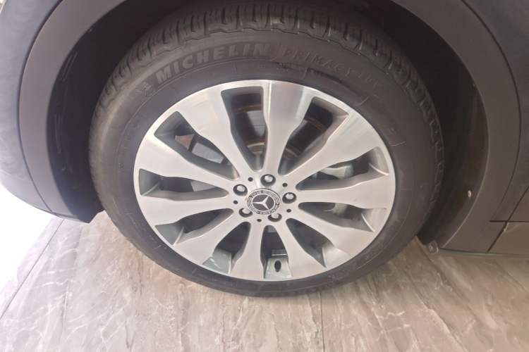 Used Volkswagen ID.4 CROZZ 2021 Long-Range PRO Two-Wheel Drive Version Left Front Wheel Hub