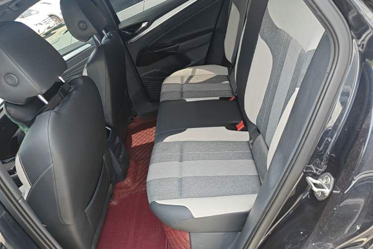 Used Volkswagen ID.4 CROZZ 2021 Standard Range PURE Two-Wheel Drive Version Left Rear Seat
