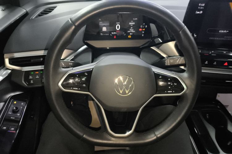 Used Volkswagen ID.4 CROZZ 2021 Long-Range Lite PRO Two-Wheel Drive Version Steering Wheel