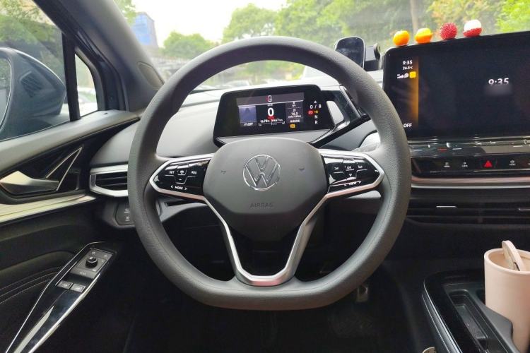 Used Volkswagen ID.4 CROZZ 2021 Long-Range PURE+ Two-Wheel Drive Version Steering Wheel