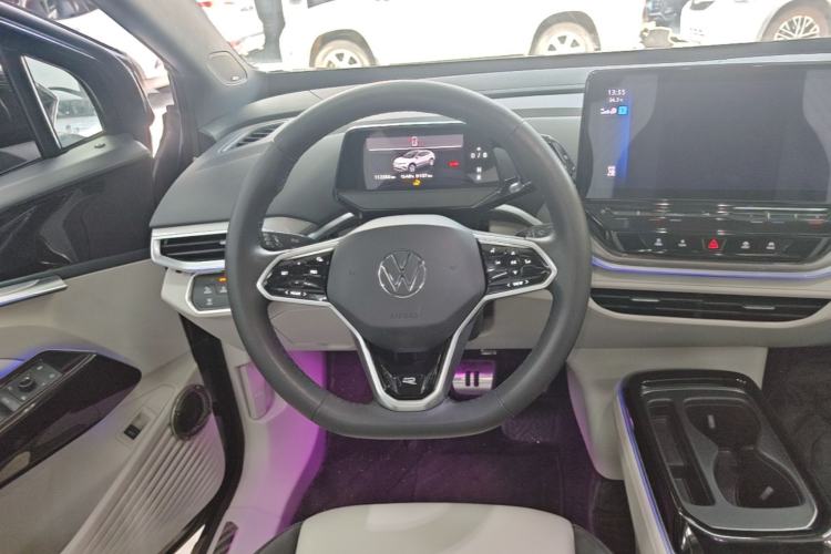 Used Volkswagen ID.4 CROZZ 2021 Long-Range PRO Two-Wheel Drive Version Steering Wheel