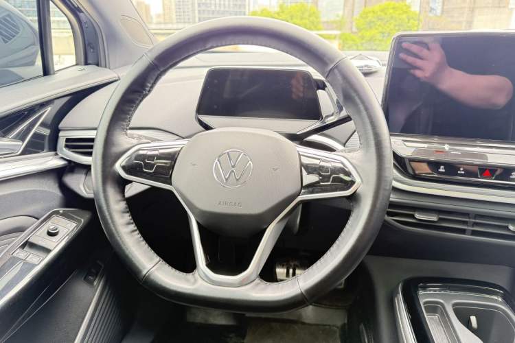 Used Volkswagen ID.4 CROZZ 2021 Long-Range PURE+ Two-Wheel Drive Version Steering Wheel