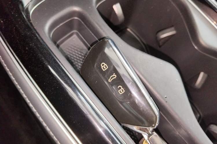 Used Volkswagen ID.4 CROZZ 2021 Long-Range PRO Two-Wheel Drive Version Vehicle Key