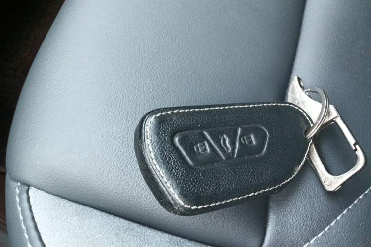 Used Volkswagen ID.4 CROZZ 2021 Long-Range Lite PRO Two-Wheel Drive Version Vehicle Key