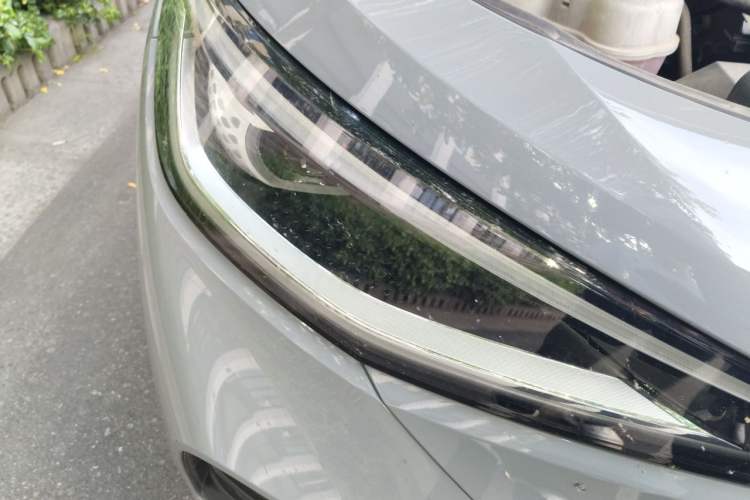 Used Volkswagen ID.4 CROZZ 2021 Long-Range PRO Two-Wheel Drive Version Right Front Headlight
