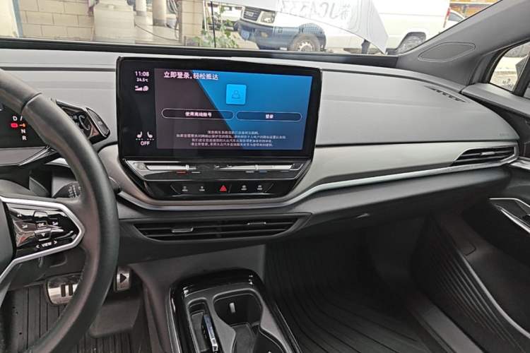 Used Volkswagen ID.4 CROZZ 2021 Long-Range Lite PRO Two-Wheel Drive Version Audio And AC Panel