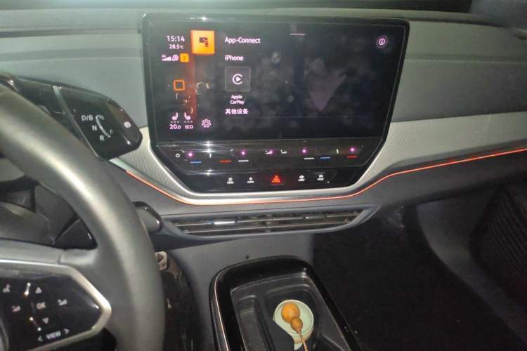 Used Volkswagen ID.4 CROZZ 2021 Long-Range PRO Two-Wheel Drive Version Audio And AC Panel