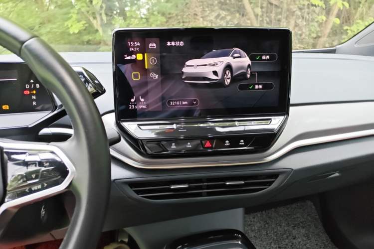 Used Volkswagen ID.4 CROZZ 2021 Long-Range PRO Two-Wheel Drive Version Audio And AC Panel