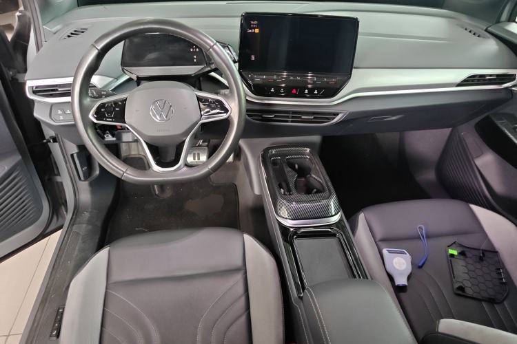 Used Volkswagen ID.4 CROZZ 2021 Long-Range PRO Two-Wheel Drive Version Center Console