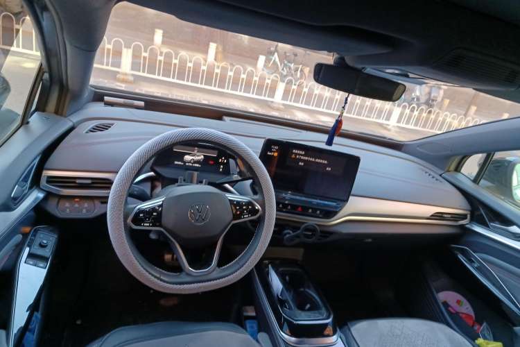 Used Volkswagen ID.4 CROZZ 2021 High-Performance PRIME Four-Wheel Drive Version Center Console