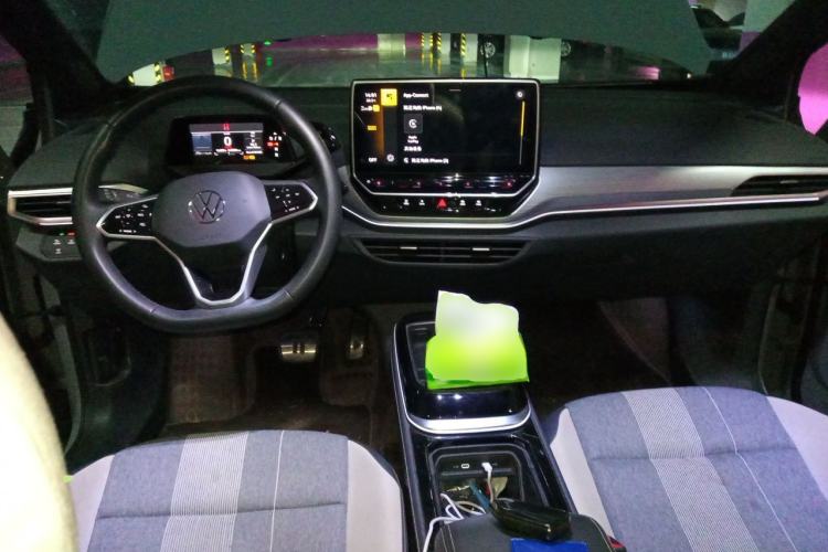 Used Volkswagen ID.4 CROZZ 2021 Long-Range PURE+ Two-Wheel Drive Version Center Console