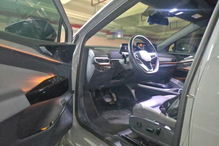 Used Volkswagen ID.4 CROZZ 2021 Long-Range PRO Two-Wheel Drive Version Driver Seat