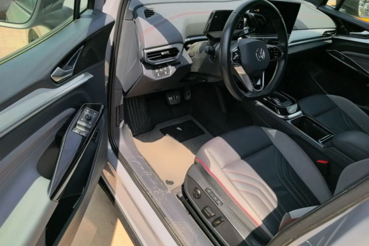 Used Volkswagen ID.4 CROZZ 2021 High-Performance PRIME Early-Bird Edition Driver Seat