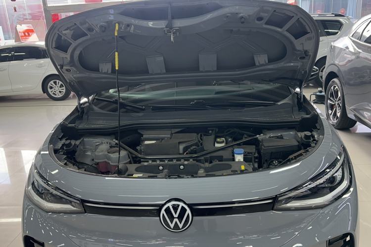 Used Volkswagen ID.4 CROZZ 2021 High-Performance PRIME Four-Wheel Drive Version Engine Bay