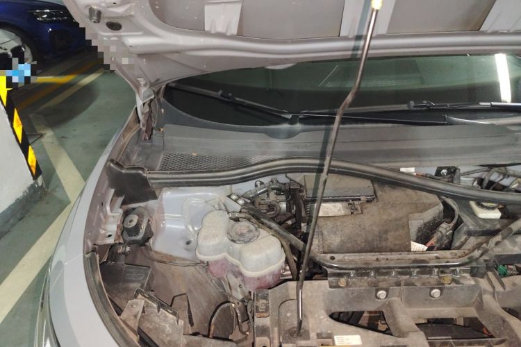 Used Volkswagen ID.4 CROZZ 2021 Long-Range PURE+ Two-Wheel Drive Version Engine Bay Right