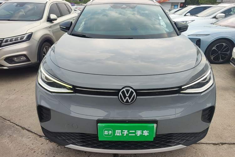 Used Volkswagen ID.4 CROZZ 2021 Long-Range PRO Two-Wheel Drive Version Front