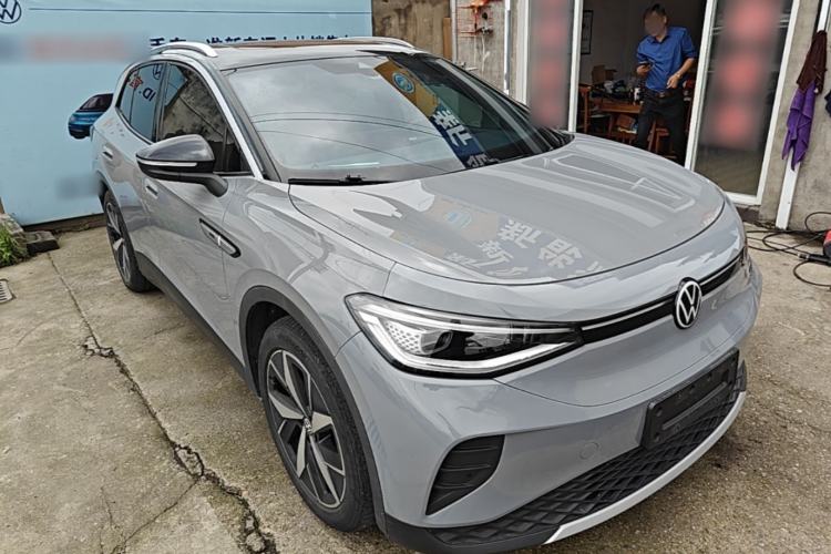 Used Volkswagen ID.4 CROZZ 2021 Long-Range Lite PRO Two-Wheel Drive Version Front Right 45 Deg