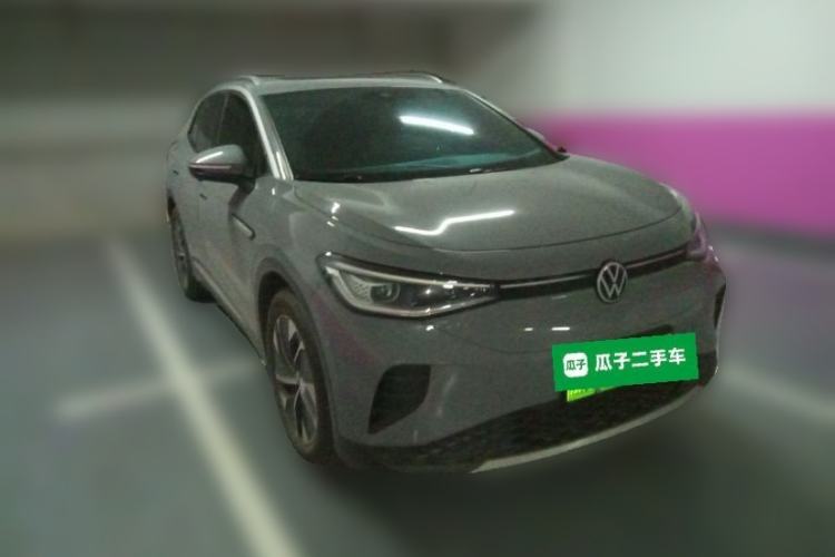 Used Volkswagen ID.4 CROZZ 2021 Long-Range PURE+ Two-Wheel Drive Version Front Right 45 Deg