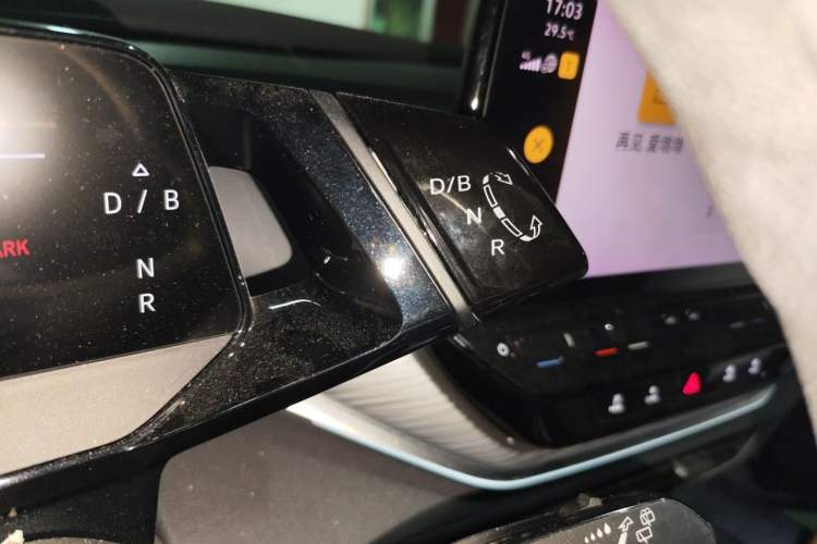 Used Volkswagen ID.4 CROZZ 2021 Long-Range PURE+ Two-Wheel Drive Version Gear Lever