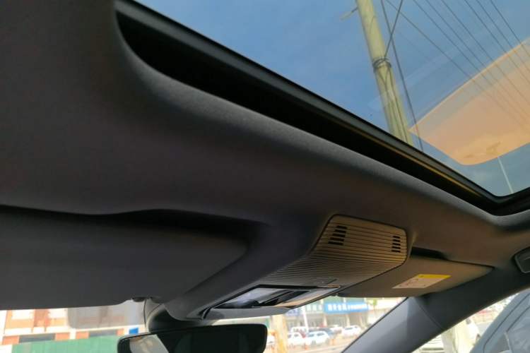 Used Volkswagen ID.4 CROZZ 2021 High-Performance PRIME Early-Bird Edition Headliner
