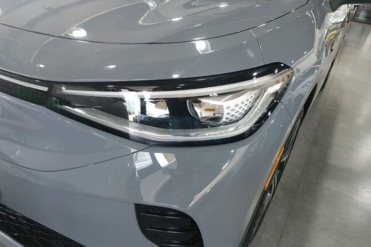 Used Volkswagen ID.4 CROZZ 2021 High-Performance PRIME Early-Bird Edition Left Front Headlight