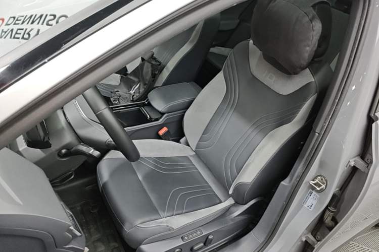 Used Volkswagen ID.4 CROZZ 2021 Yeyue First-Edition Two-Wheel-Drive Version Left Front Seat