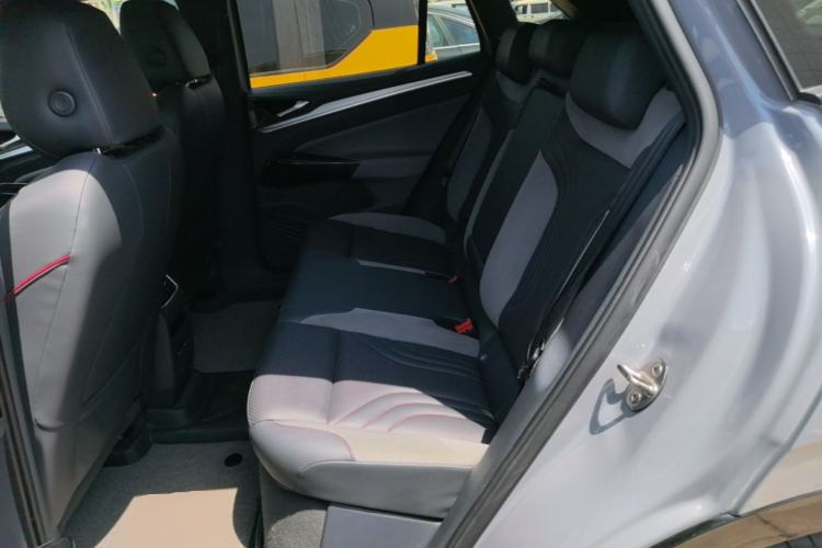 Used Volkswagen ID.4 CROZZ 2021 High-Performance PRIME Early-Bird Edition Left Rear Seat