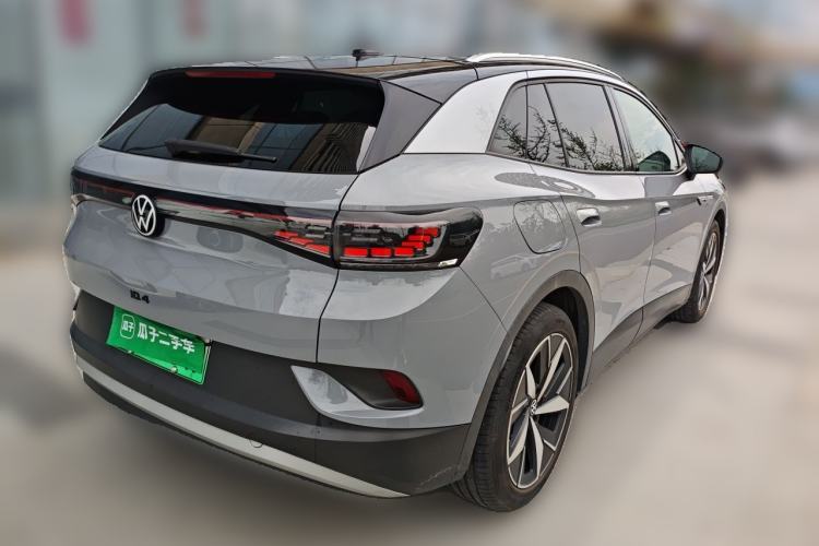 Used Volkswagen ID.4 CROZZ 2021 Long-Range Lite PRO Two-Wheel Drive Version Rear Right 45 Deg