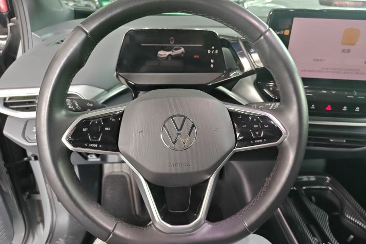 Used Volkswagen ID.4 CROZZ 2021 Long-Range PRO Two-Wheel Drive Version Steering Wheel